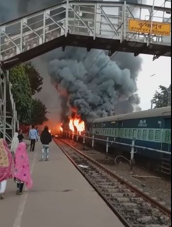 Several train cancel in West bengal