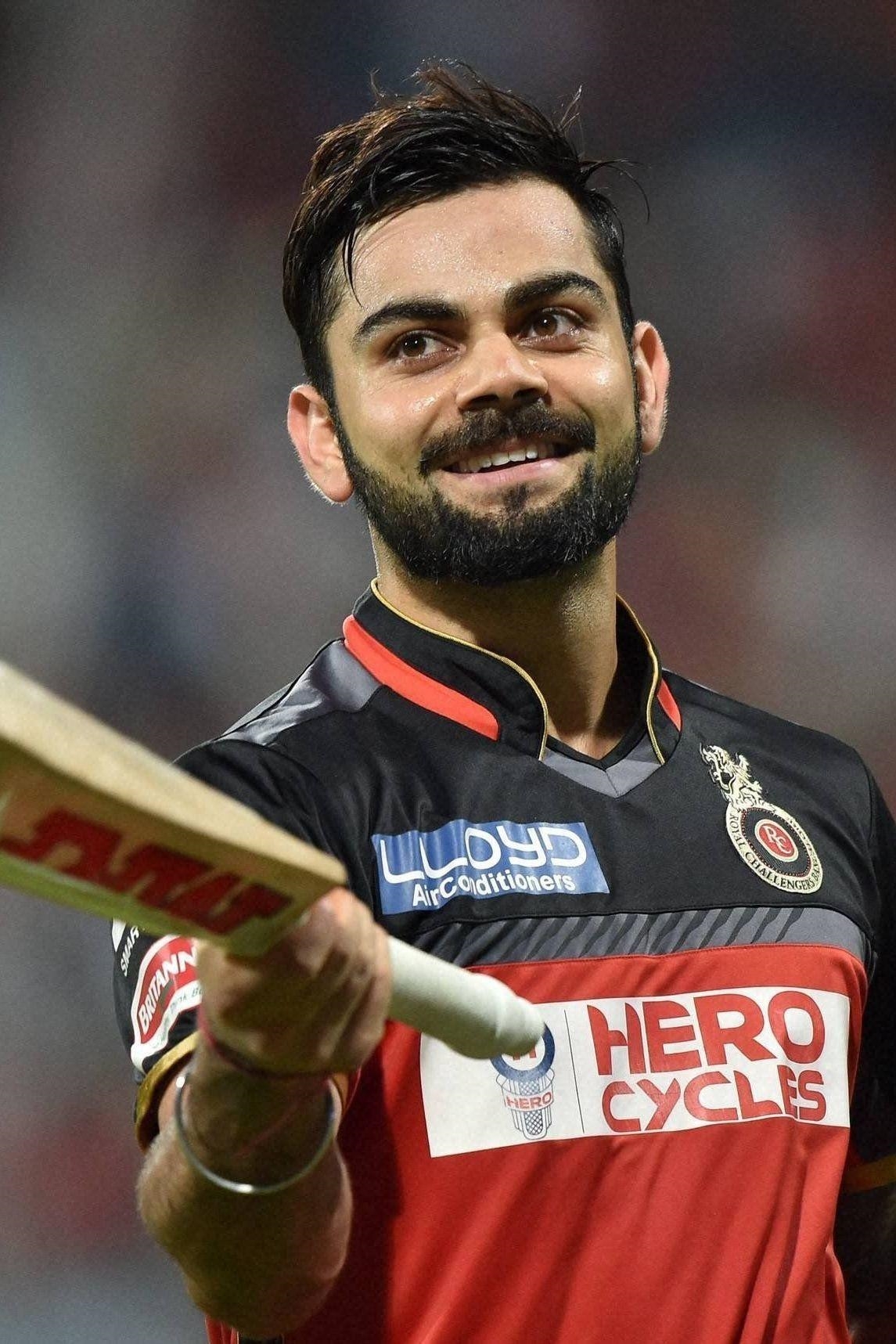 RCB going to build a very strong team: Virat Kohli to fans before IPL Auction