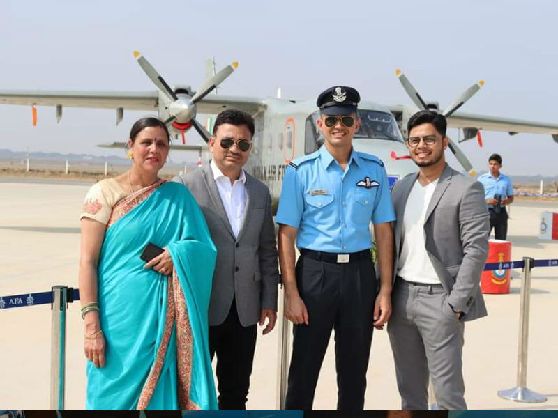 abhishek-panwar-became-a-pilot-in-indian-air-force