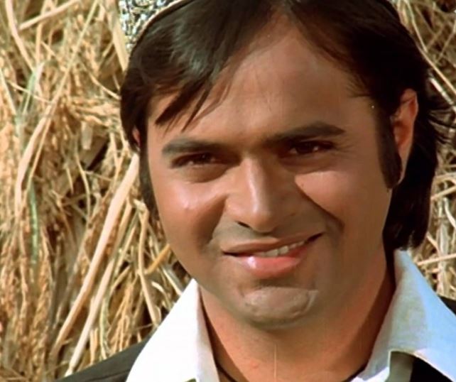 Special Story on the death anniversary of Farooq Shaikh