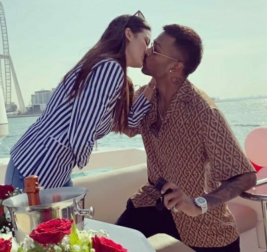 Hardik Pandya Announces Engagement