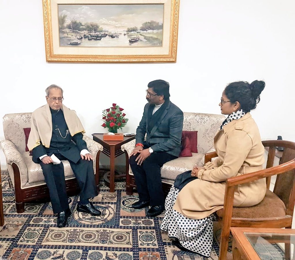 Chief Minister Hemant Soren meets President