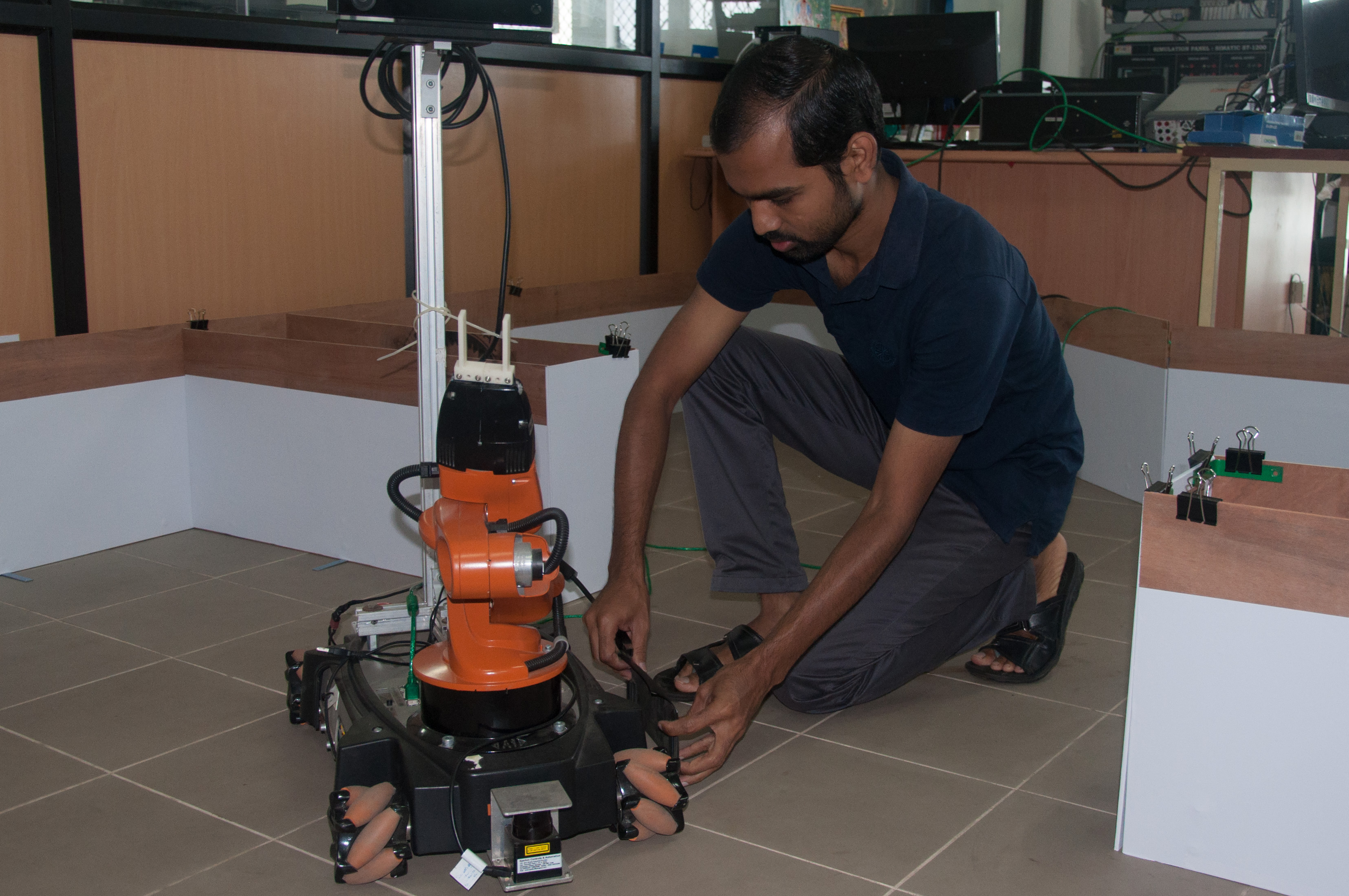 A Mobile Manipulator Robot that will be integrated with the upcoming ‘Robotics Research and Teaching Laboratory’ in Dept of Engineering Design, IIT Madras