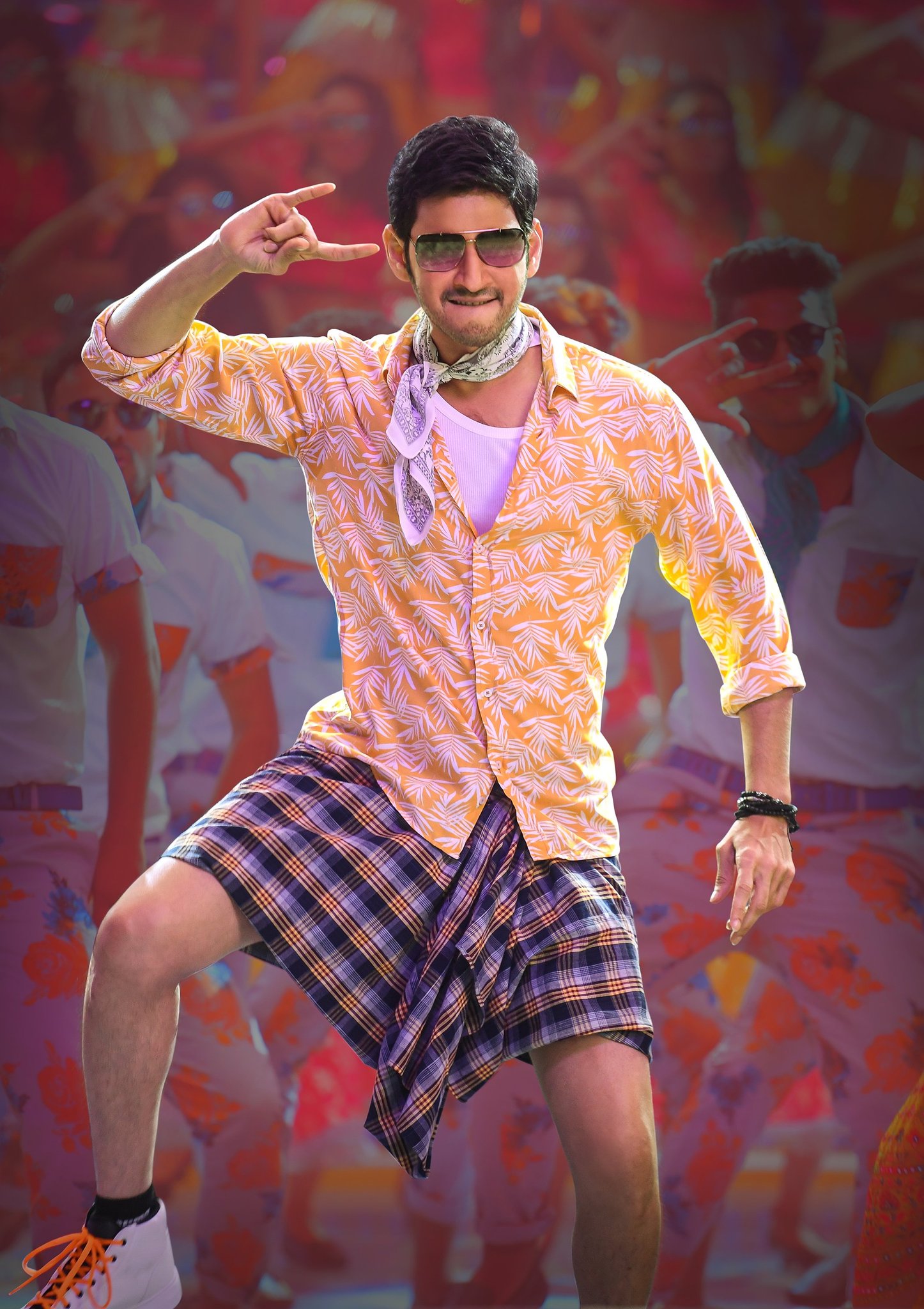 mahesh in lungi look