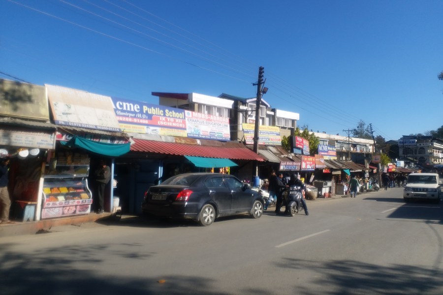 Khokra holders of Hamirpur bus stand