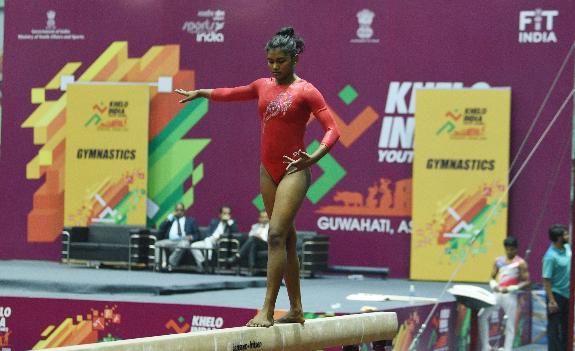 Gymnasts Priyanka, Jatin win Khelo India''s first gold medals, Khelo India Youth Games