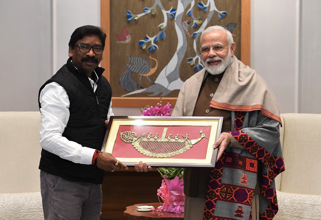 Hemant Soren met PM Modi in delhi