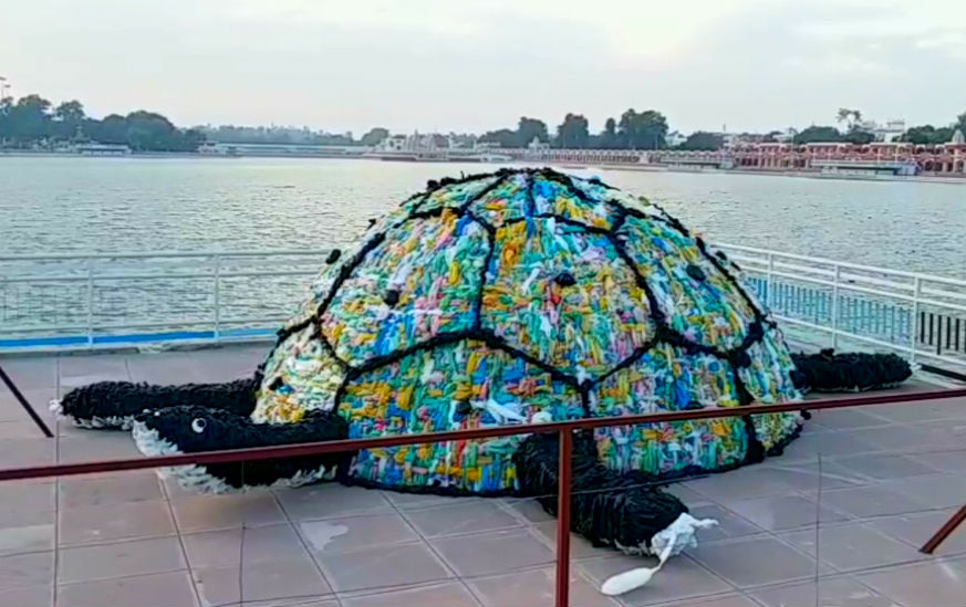 Plastic turtle gives message to avoid single-use plastic