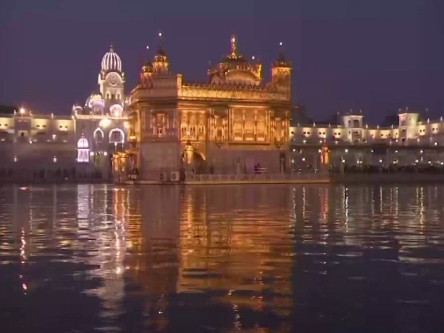 Golden temple on occasion of maghi