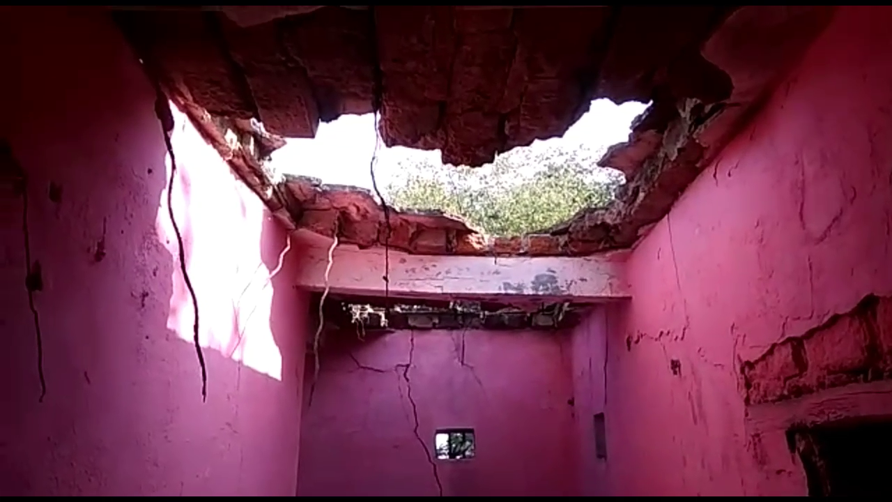 bad condition of siddh baba pahadi temple manendragarh in koriya