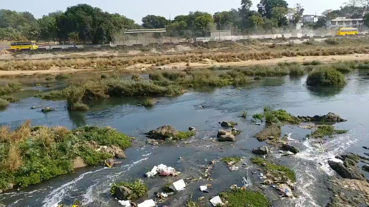 Kelo river of Raigarh is losing its existence