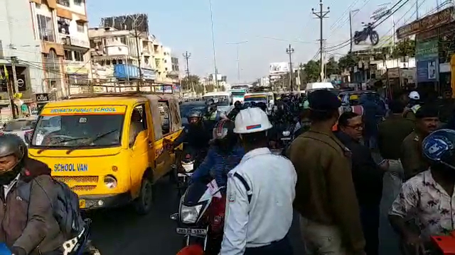 Road safety in Seraikela, road accidents are not coming down even after week