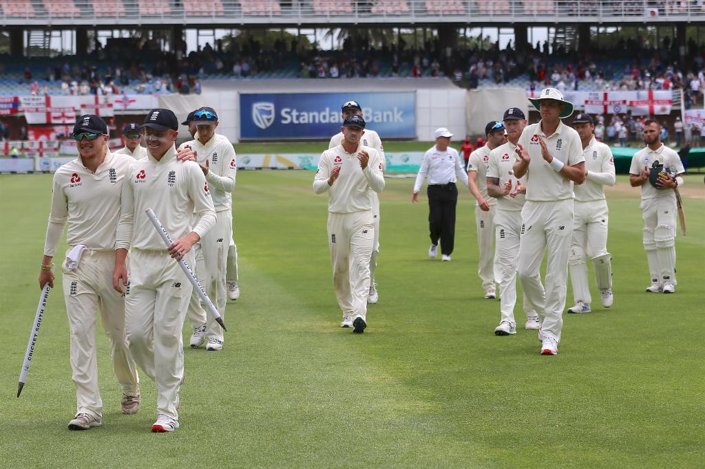 England thrash South Africa, go 2-1 up