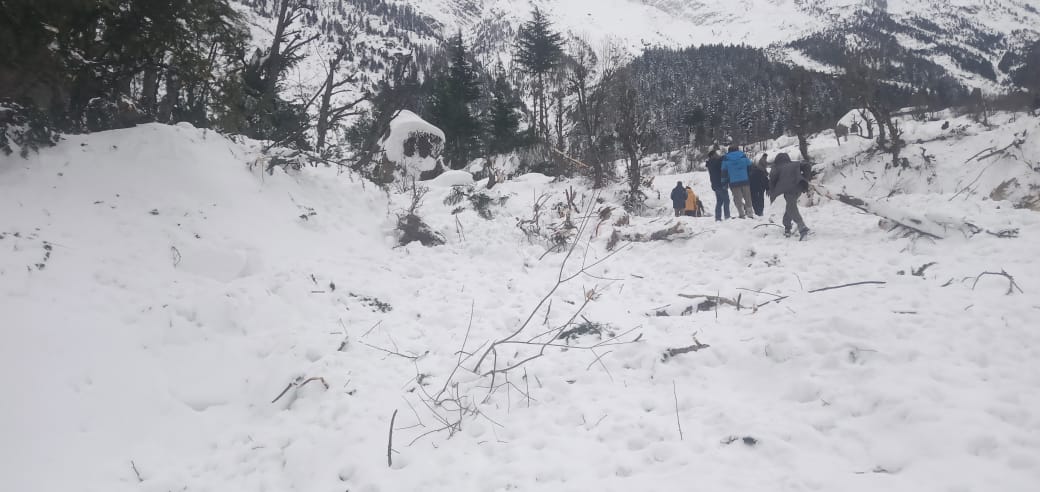 Loss of 60 lakhs due to glacier in Ribba, Kinnaur