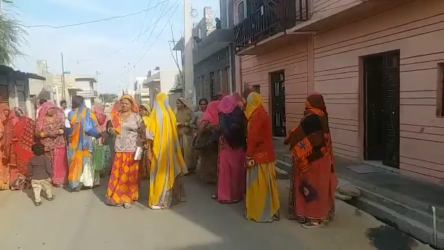 female Sarpanch candidate, panchayat election