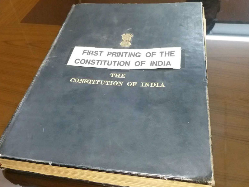 auction-printing-machine-printing-first-copy-of-constitution