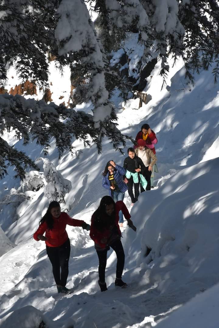 BIJLI MAHADEV Lord Shiva and his unusual way to protect his devotees from celestial  lightening in kulu, himachal pradesh