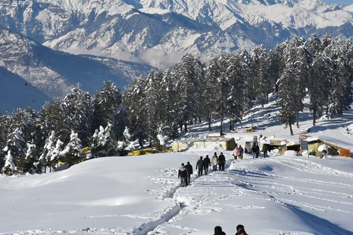 BIJLI MAHADEV Lord Shiva and his unusual way to protect his devotees from celestial  lightening in kulu, himachal pradesh