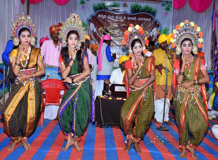 suggi-festival-from-department-of-kannada-and-culture