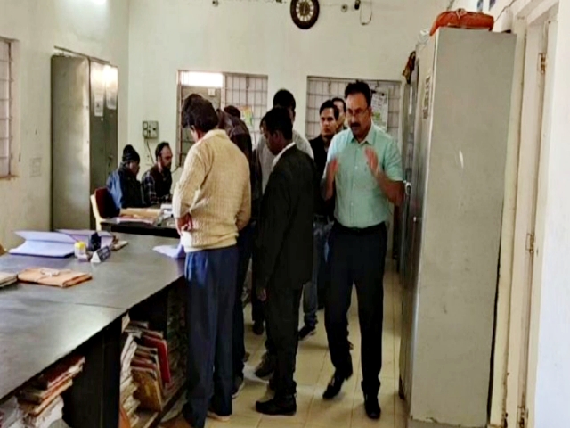 ACB raids Kota BYO office Clerks caught red handed taking bribe