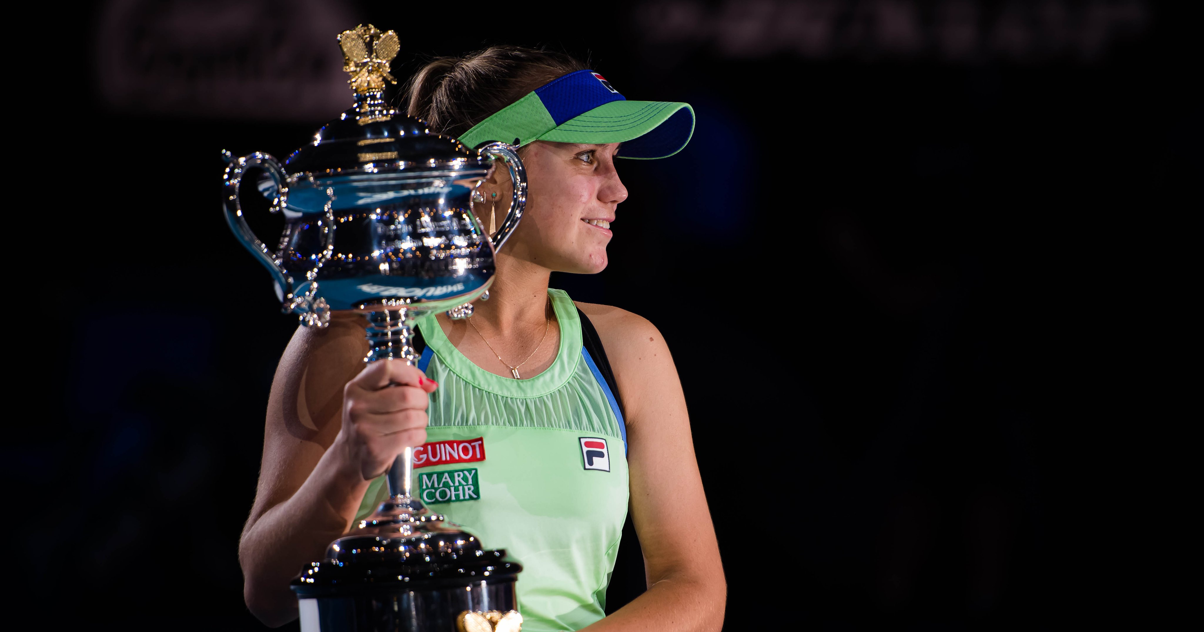 Sofia Kenin with australian open 2020 title