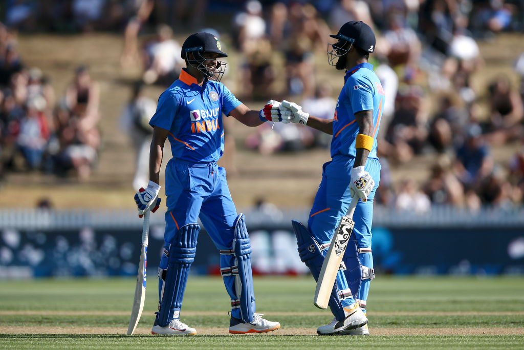 hamilton odi new zealand beat india by 4 wickets