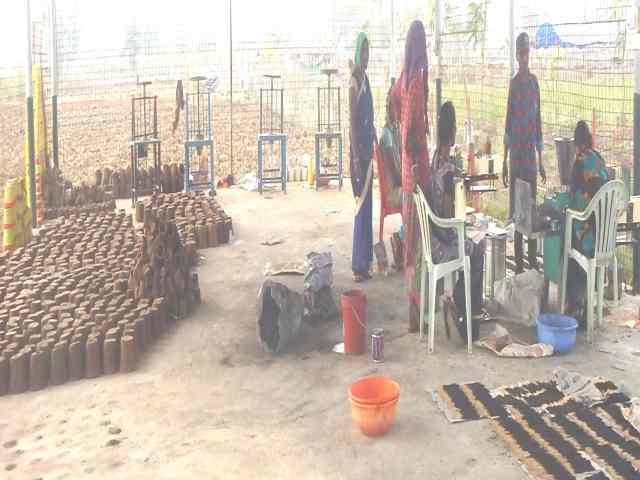 Women are preparing eco friendly materials in baihar village