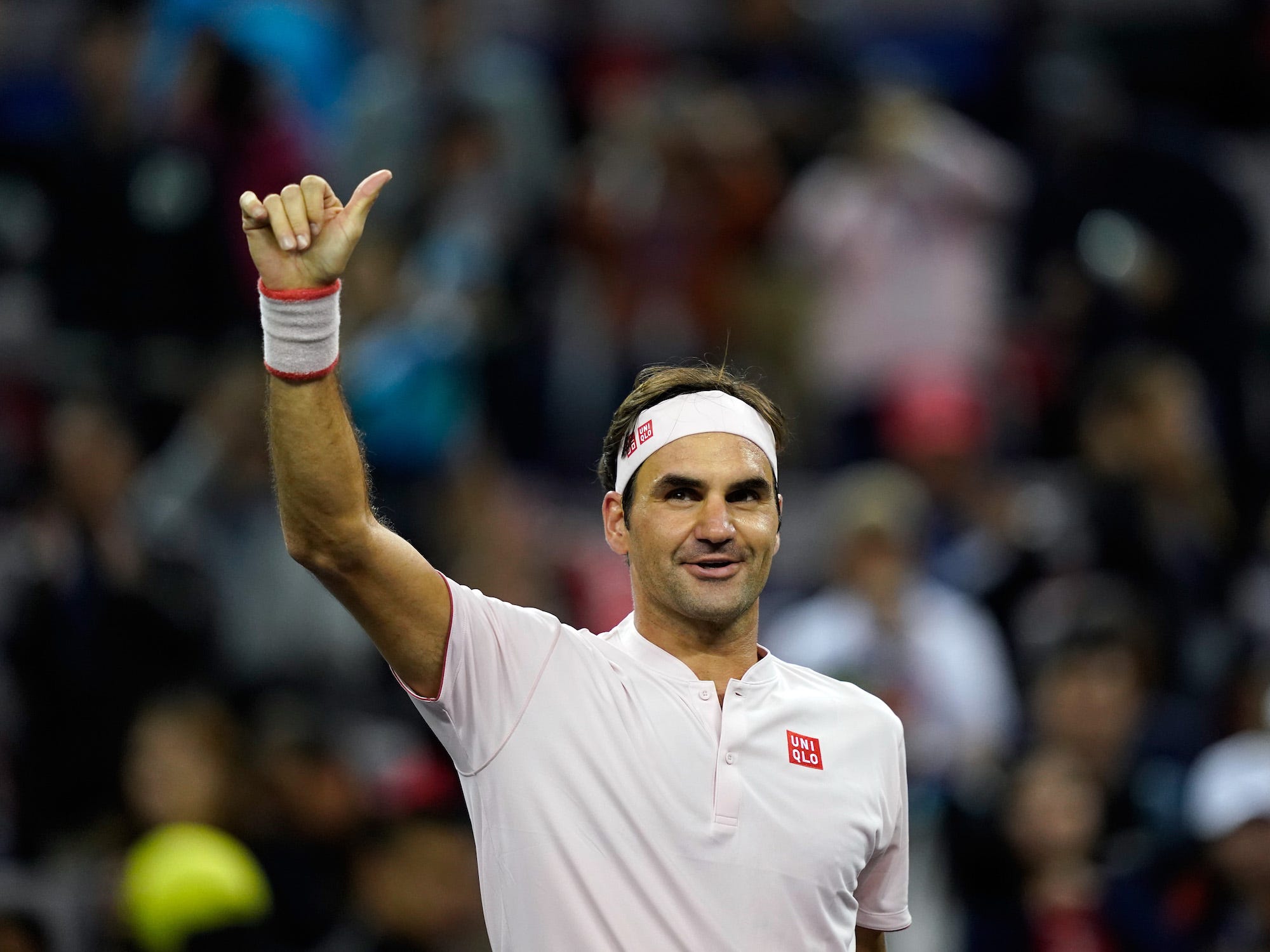 roger federer to be out of action after knee surgery expects to back in 2021