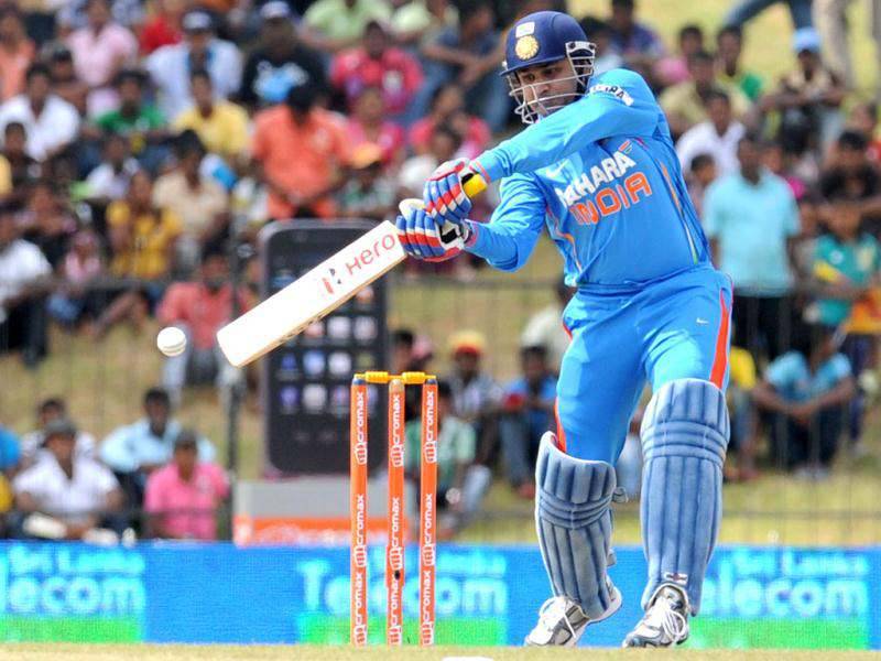 virendra sehwag sunil gavaskar and amar singh hit first 6 for india in international t20 odi and test