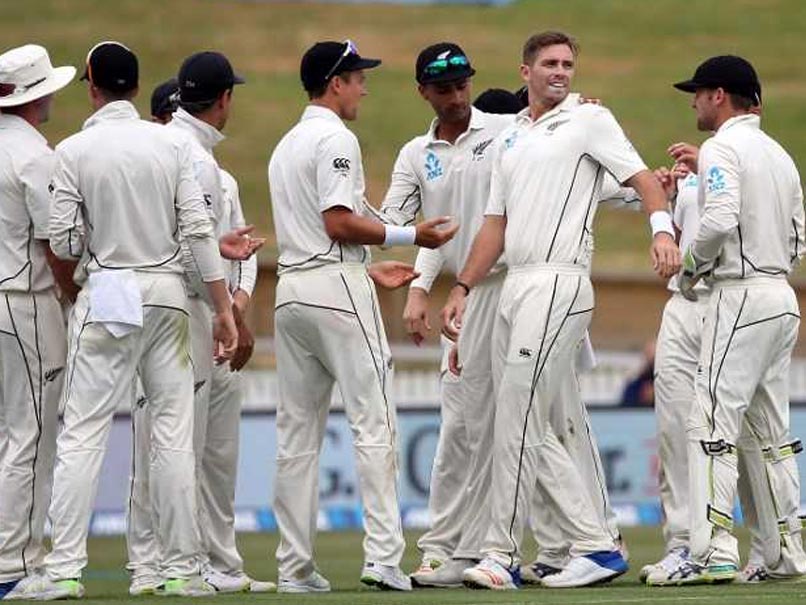 southee with his team