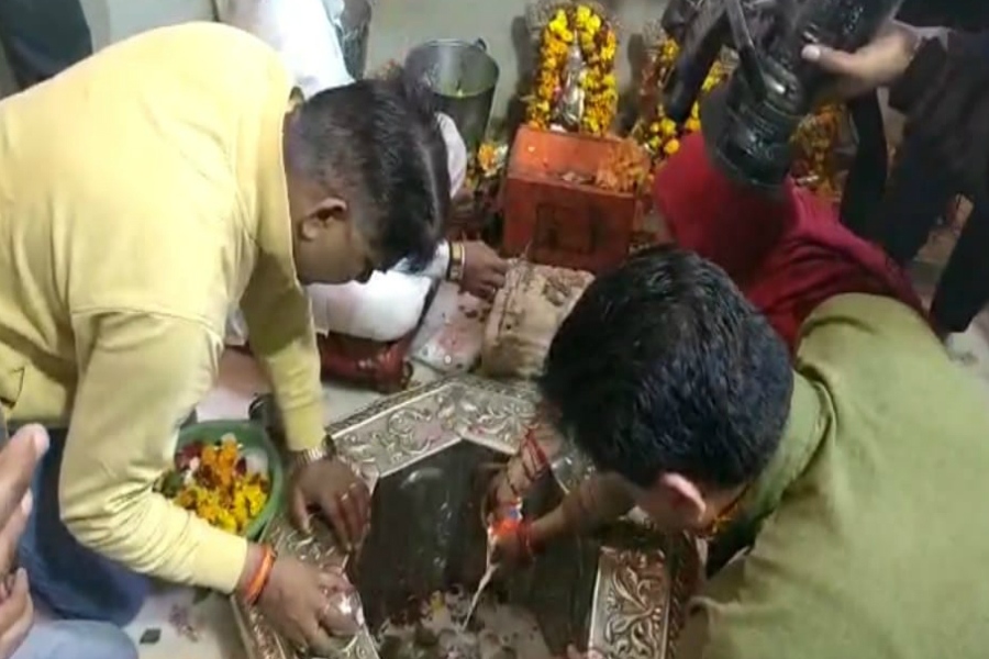 doodheshvaranaath mandir gaajiyaabaad Dudheshwarnath Temple Ghaziabad