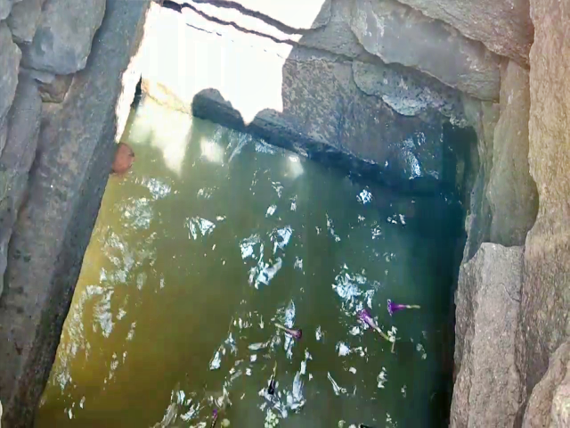 shiva mandir situated in middle of  Dudhwa Dam dhamtari