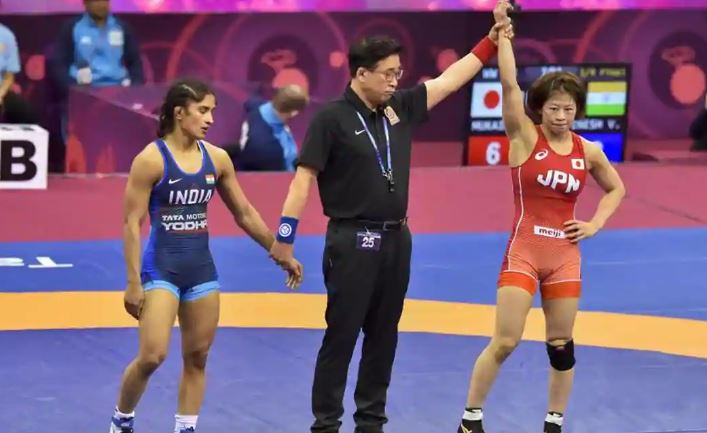 Vinesh Phogat,  Sakshi Malik,  Asian Wrestling Championships, Gursharan Preet Kaur