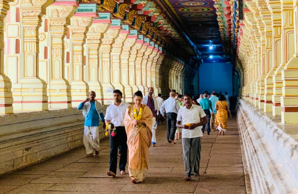 kangana ranaut visited rameswaram temple