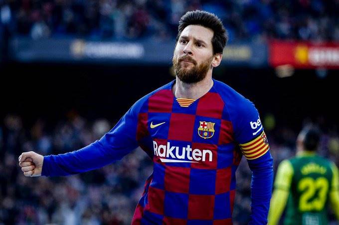 Messi became the first player to involve in 1000 goal contribution