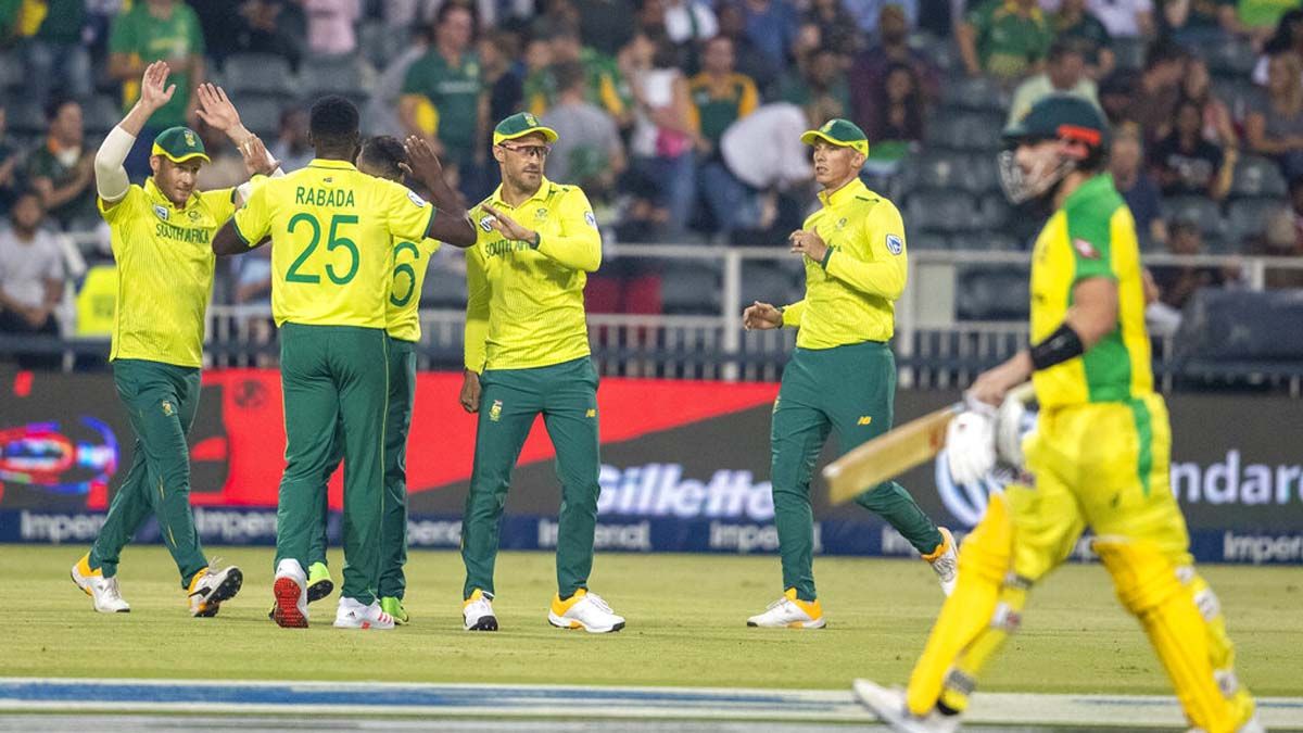 South Africa defeat Australia