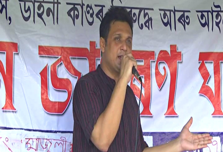 THE UNSUNG HERO DIBYAJYOTI SAIKIA ASSAM ETV BHARAT REPORT