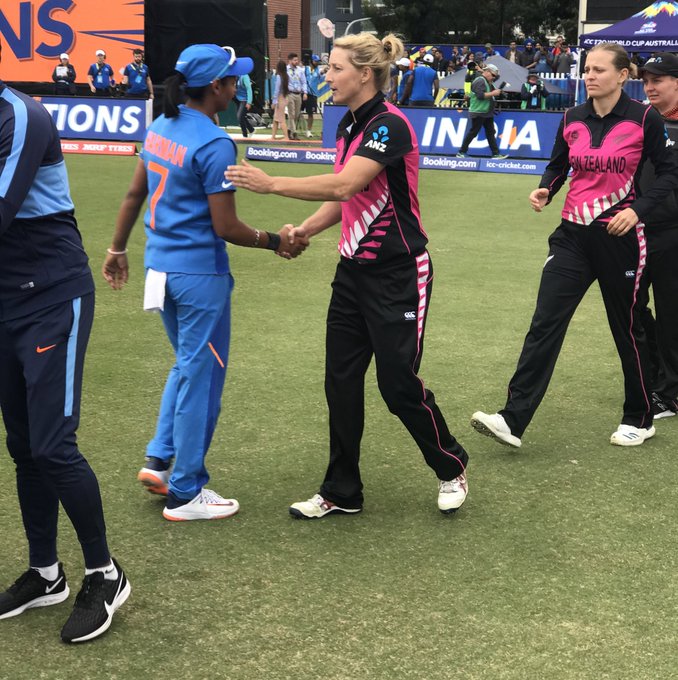 India beat Newzealand,  Women's T20 World cup,মহিলা টি-20 বিশ্বকাপঃ ছেমিফাইনেলত ভাৰত