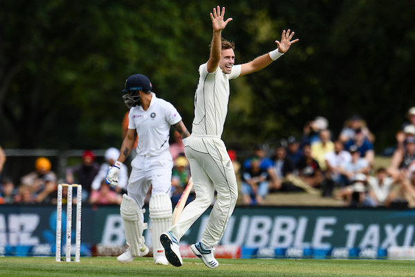 Southee becomes first bowler to dismiss Kohli 10 times