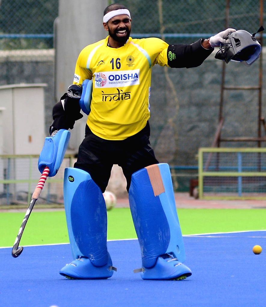 manpreet singh and rani rampal in the race for hockey india awards