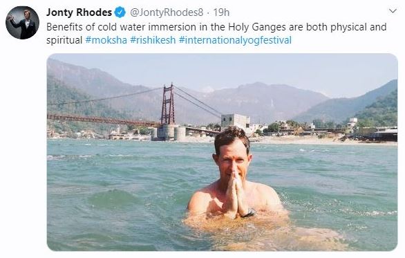 jonty-rhodes-took-a-dip-in-the-ganges-at-rishikesh-photos-went-viral