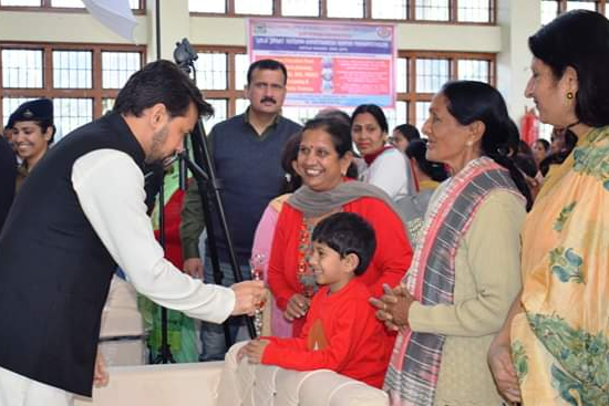 MP anurag thakur in una