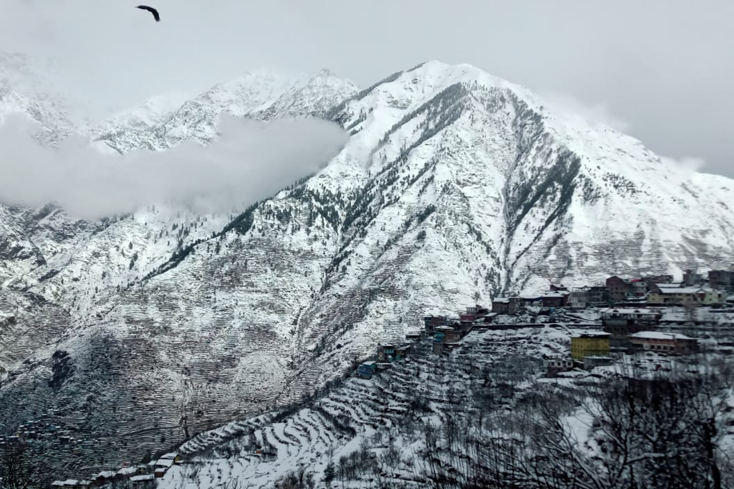 fresh snowfall in pangi and bharmour