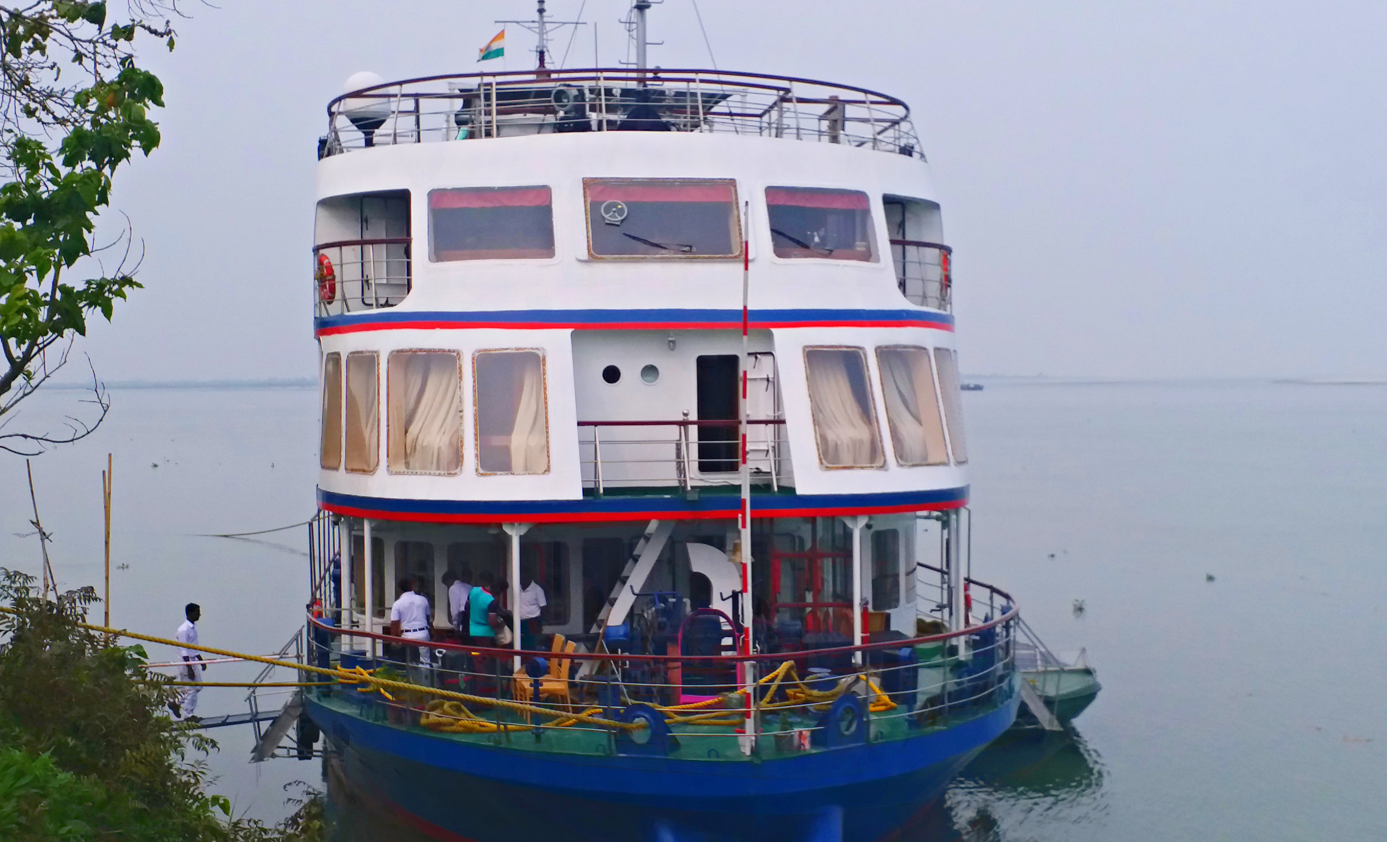 JORHAT MV MAHABAHU RELEASED FOREIGNER FROM THE CRUISE