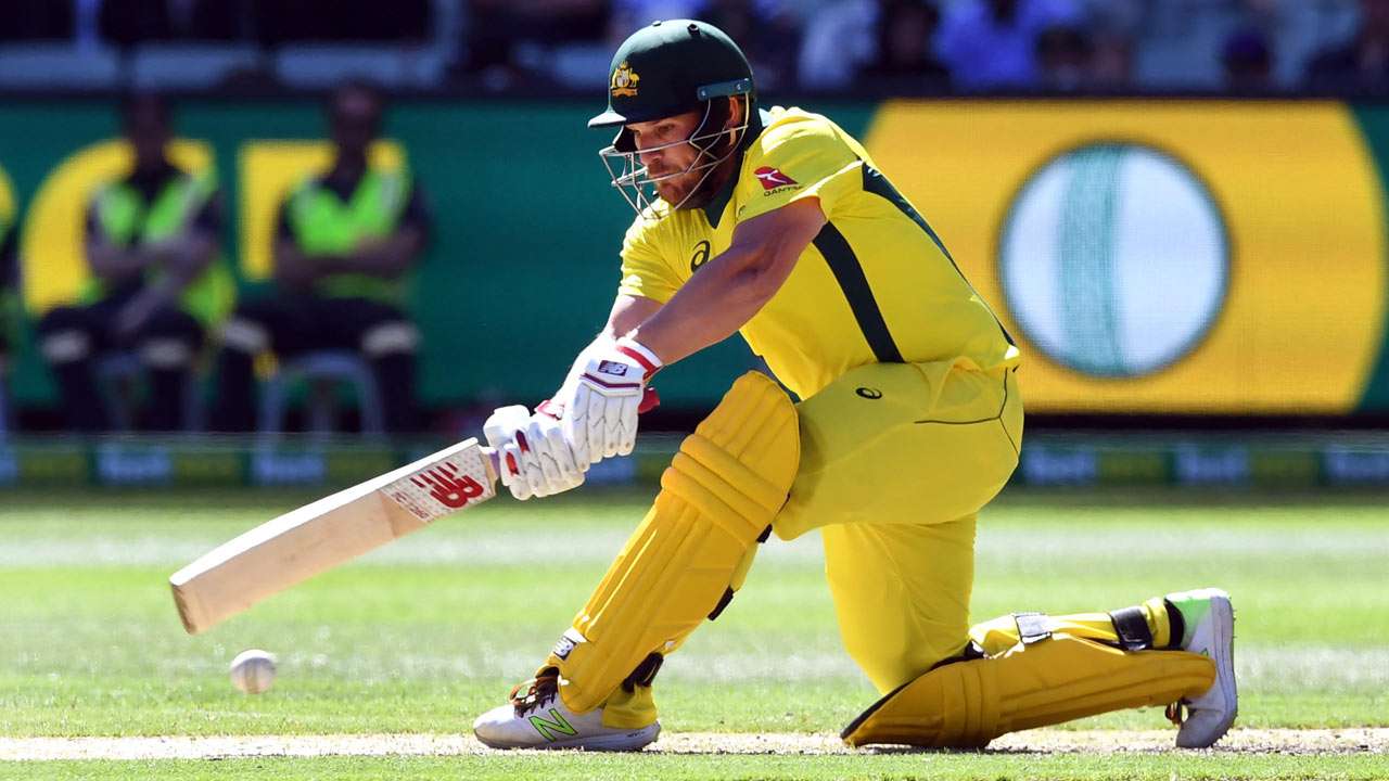 Aaron Finch  Mental health  Melbourne  bio-secure bubble  England