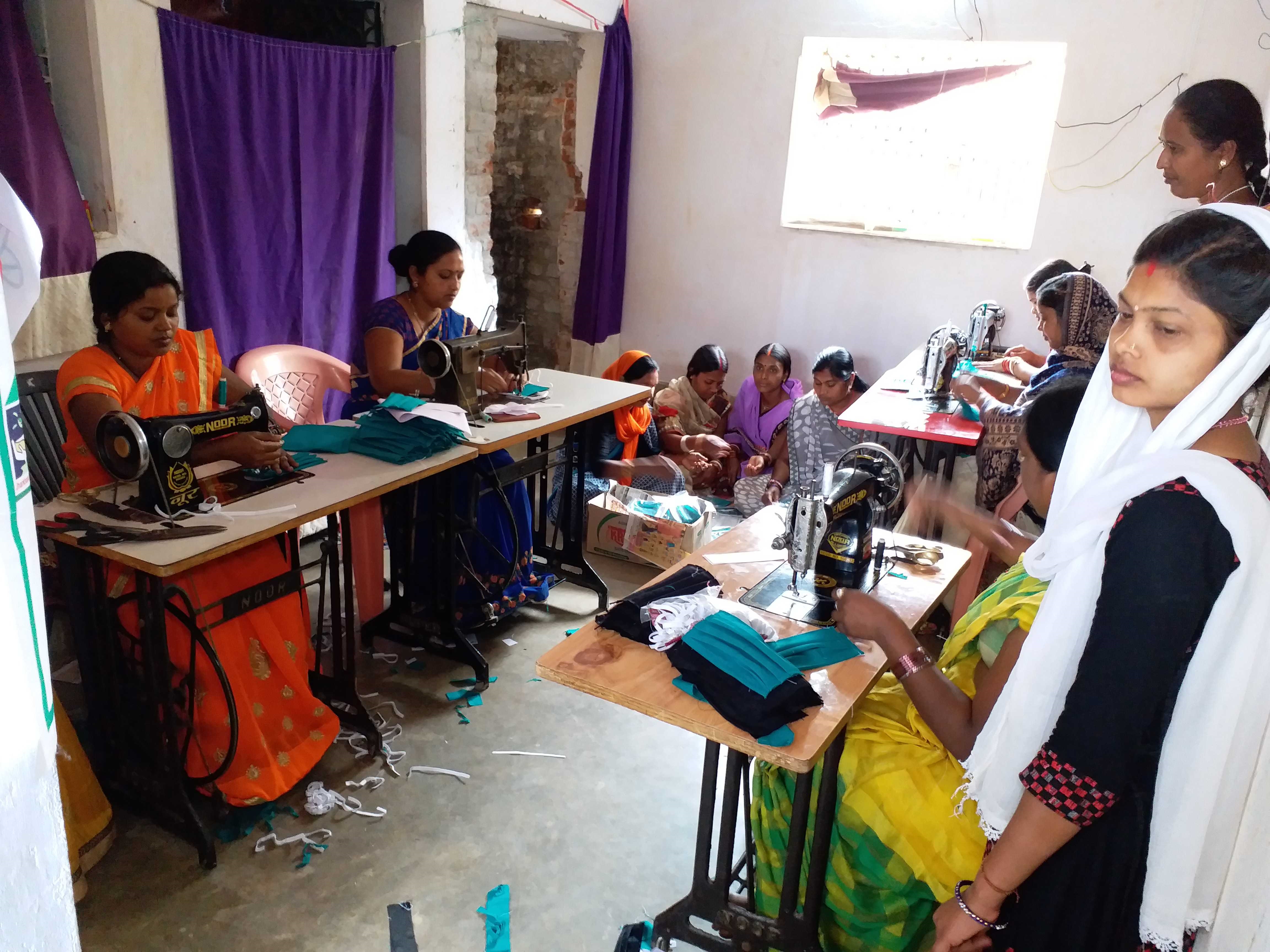 Women of Daru village of Hazaribag are making masks to fight with corona virus