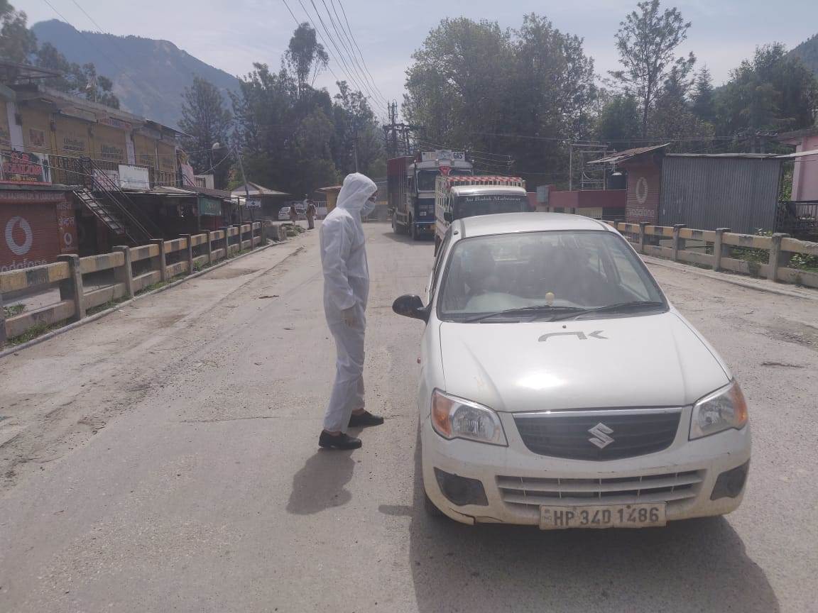 case registered against vehicle driver in kullu