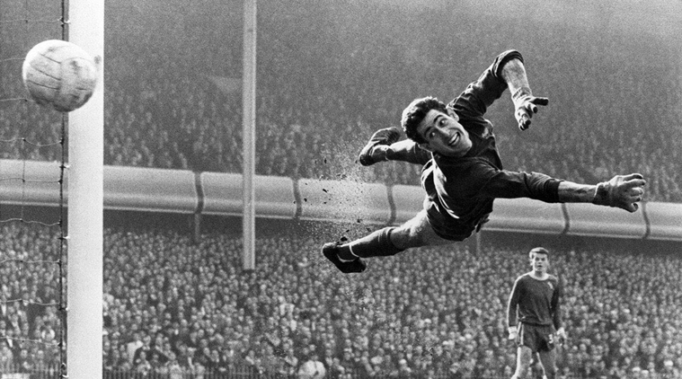 Former Chelsea and England goalkeeper Peter Bonetti dies aged 78