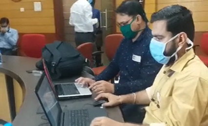 Health department is monitoring every moment through war room in raipur