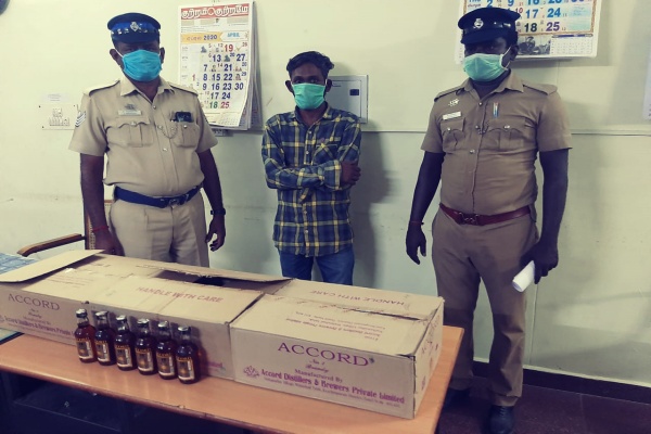 277 confiscation of alcoholic beverages  திருப்பூர் சட்ட விரோத மது விற்பனை  சட்ட விரோத மது விற்பனை  மதுபாட்டில்கள் பறிமுதல்  Illegal liquor sales in Tirupur  Confiscation of alcoholic beverages  Illegal liquor sales